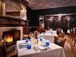 The Mansion at Ocean Edge