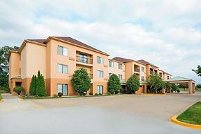 Courtyard by Marriott Springfield