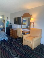 Days Inn by Wyndham Fort Myers