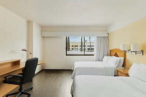 Fiesta Inn Express Chihuahua