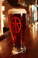 The Shawnee Inn and Golf Resort