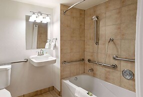 AmericInn by Wyndham Rochester Near Mayo Clinic