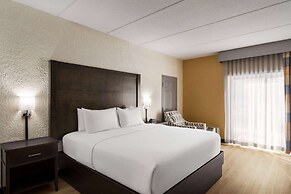 AmericInn by Wyndham Rochester Near Mayo Clinic