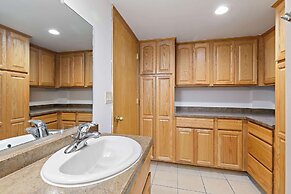 AmericInn by Wyndham Rochester Near Mayo Clinic