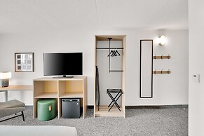 Spark by Hilton Toronto Markham