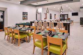 Holiday Inn Auburn-Finger Lakes Region by IHG