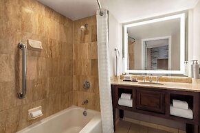Embassy Suites by Hilton Kansas City Overland Park