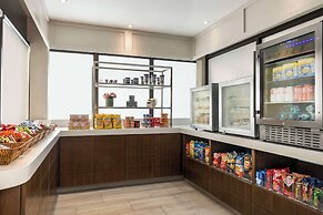 Embassy Suites by Hilton Kansas City Overland Park
