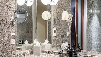 Van der Valk Hotel Paris CDG Airport