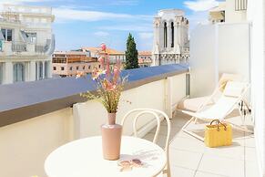 Nice Centre Hotel