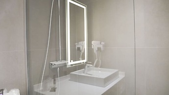 Novotel Narbonne Sud