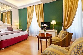 Hotel Regency