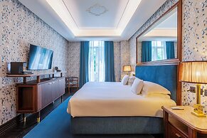 Hotel Regency