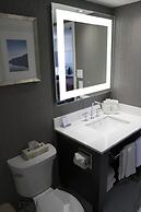 Embassy Suites by Hilton Toronto Airport