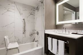 Embassy Suites by Hilton Toronto Airport
