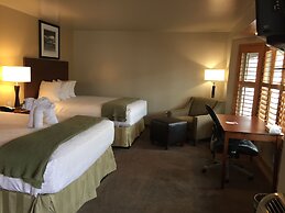 Dinosaur Inn & Suites