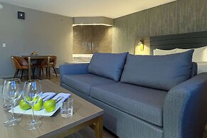 Radisson Hotel Montreal Airport