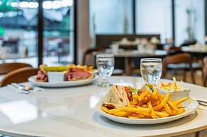 Radisson Hotel Montreal Airport