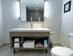 Radisson Hotel Montreal Airport