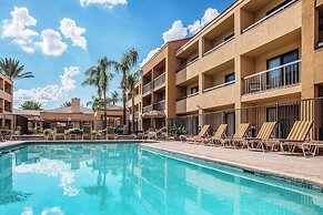 Courtyard by Marriott Tucson Airport