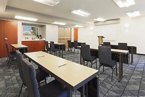 Courtyard by Marriott Tucson Airport