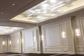 Renaissance Austin Hotel