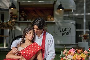 Renaissance Austin Hotel