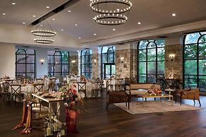 Renaissance Austin Hotel