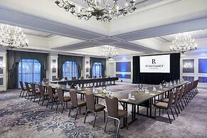 Renaissance Austin Hotel