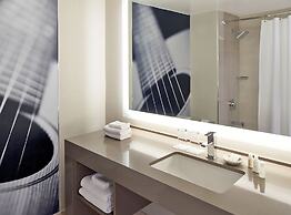 Renaissance Austin Hotel