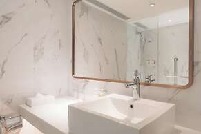 Holiday Inn Golden Mile Hong Kong by IHG