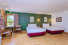 Holiday Acres Resort