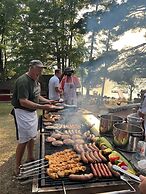 Holiday Acres Resort
