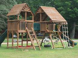 Holiday Acres Resort