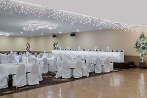 Ramada by Wyndham Grand Forks