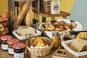 Hôtel Kabanel by HappyCulture