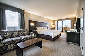 Holiday Inn Vancouver Centre by IHG