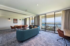 Crowne Plaza Perth by IHG