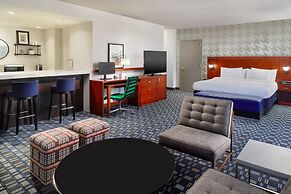 Courtyard by Marriott Arlington Crystal City/Reagan National