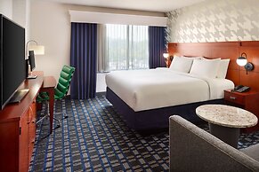Courtyard by Marriott Arlington Crystal City/Reagan National