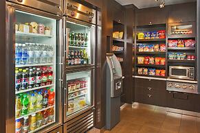 Courtyard by Marriott Arlington Crystal City/Reagan National