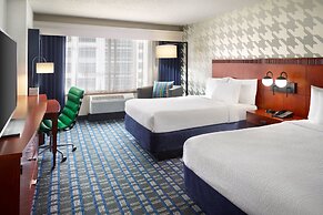 Courtyard by Marriott Arlington Crystal City/Reagan National