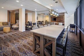 Courtyard by Marriott Austin-University Area