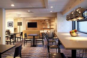 Courtyard by Marriott Austin-University Area