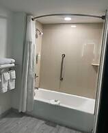 Ramada by Wyndham Tuscaloosa