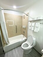 Ramada by Wyndham Tuscaloosa