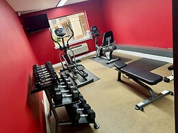 Ramada by Wyndham Tuscaloosa