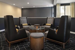 Courtyard By Marriott Palm Springs