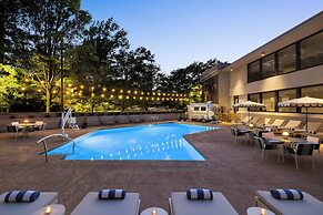 American Hotel Atlanta Downtown, Tapestry Collection Hilton