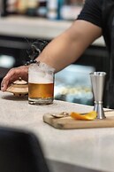 American Hotel Atlanta Downtown, Tapestry Collection Hilton